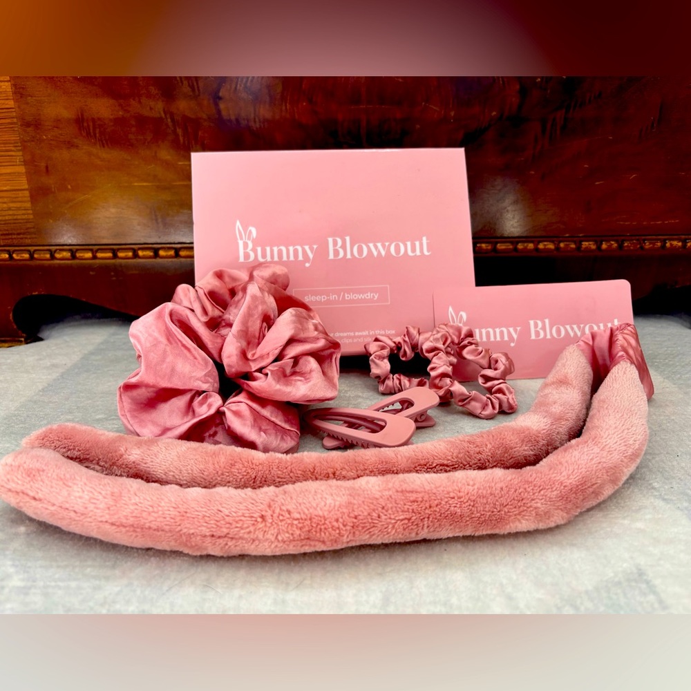 Bunny Blowout Hair Curl Kit